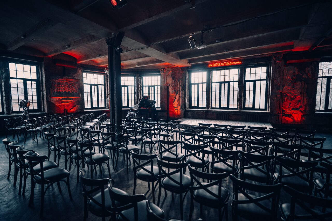 Арендовать Лофт-пространство из нескольких залов