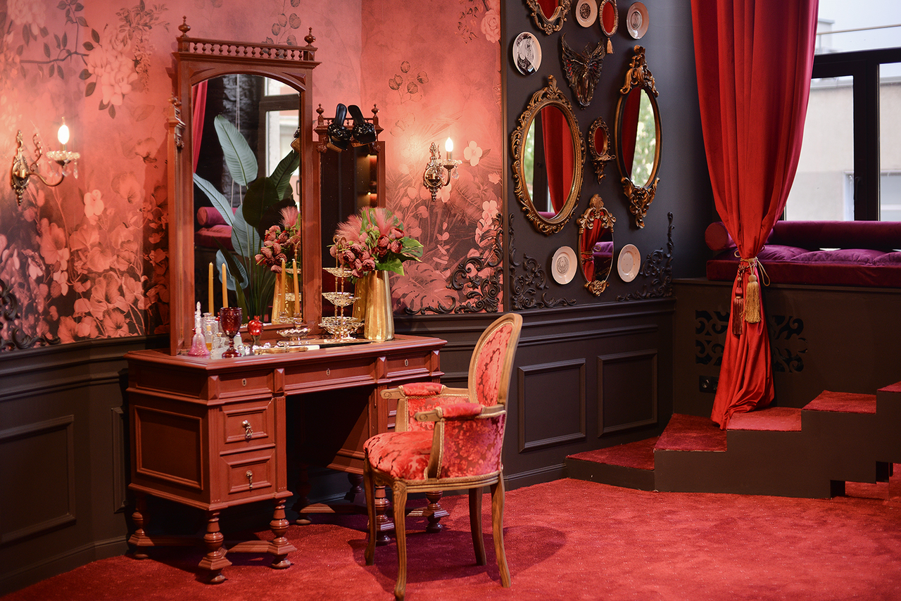 Арендовать Cross Studio. Зал Анри