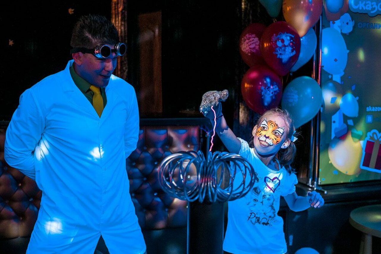 Арендовать НеВзрослые. Стильное семейное пространство