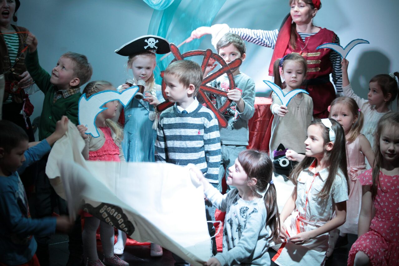 Арендовать НеВзрослые. Стильное семейное пространство