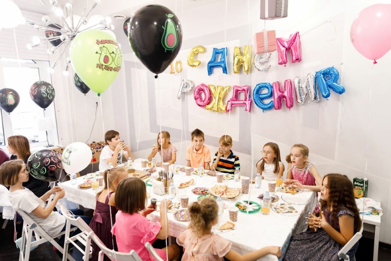 Арендовать НеВзрослые. Стильное семейное пространство