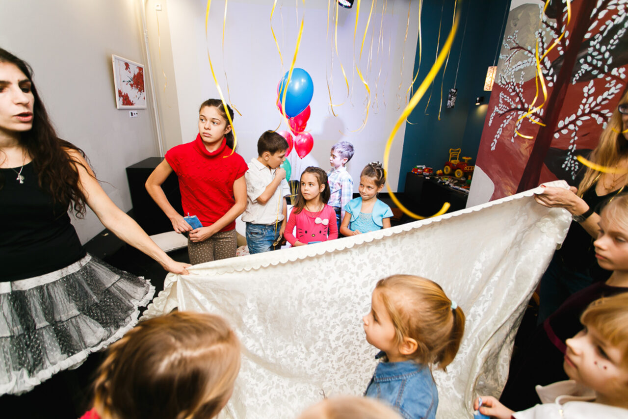 Арендовать НеВзрослые. Стильное семейное пространство