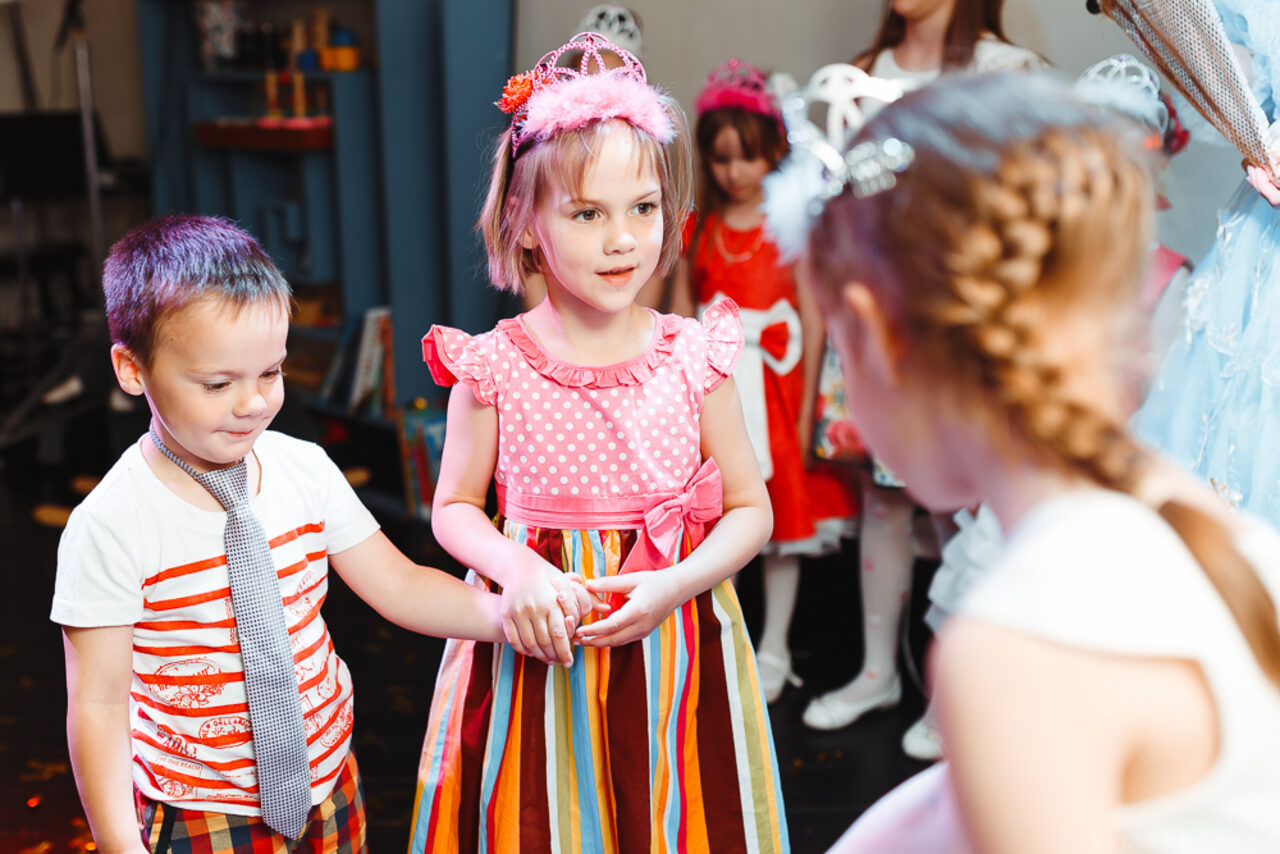 Арендовать НеВзрослые. Стильное семейное пространство