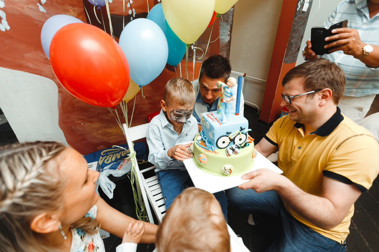 Арендовать НеВзрослые. Стильное семейное пространство