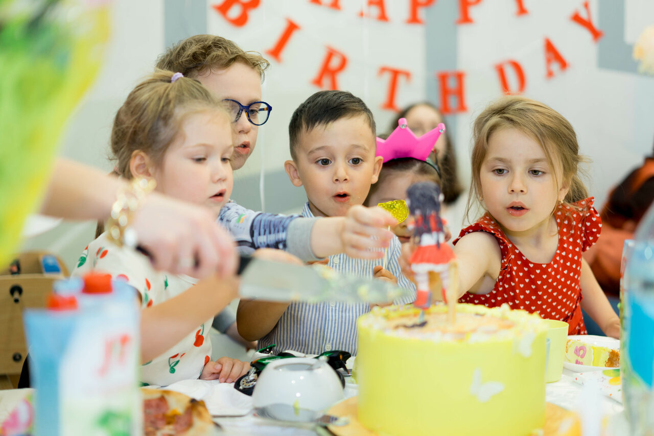 Арендовать НеВзрослые. Стильное семейное пространство