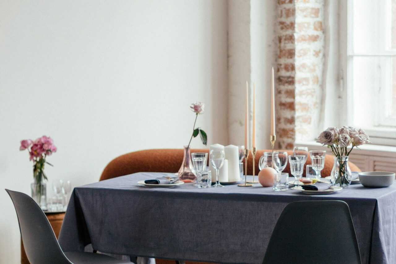 Арендовать Лофт с фактурными стенами и полом