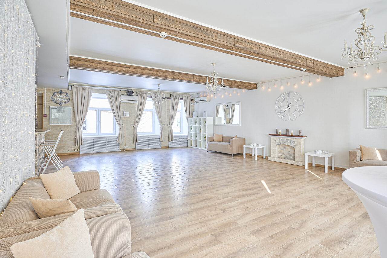 Арендовать Loft Lodge 1. Хорошо оборудованный лофт для праздника