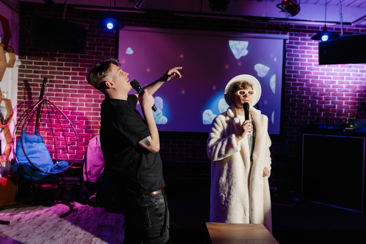 Арендовать Лофт Комод. Уютный лофт со сценой, караоке и барбекю