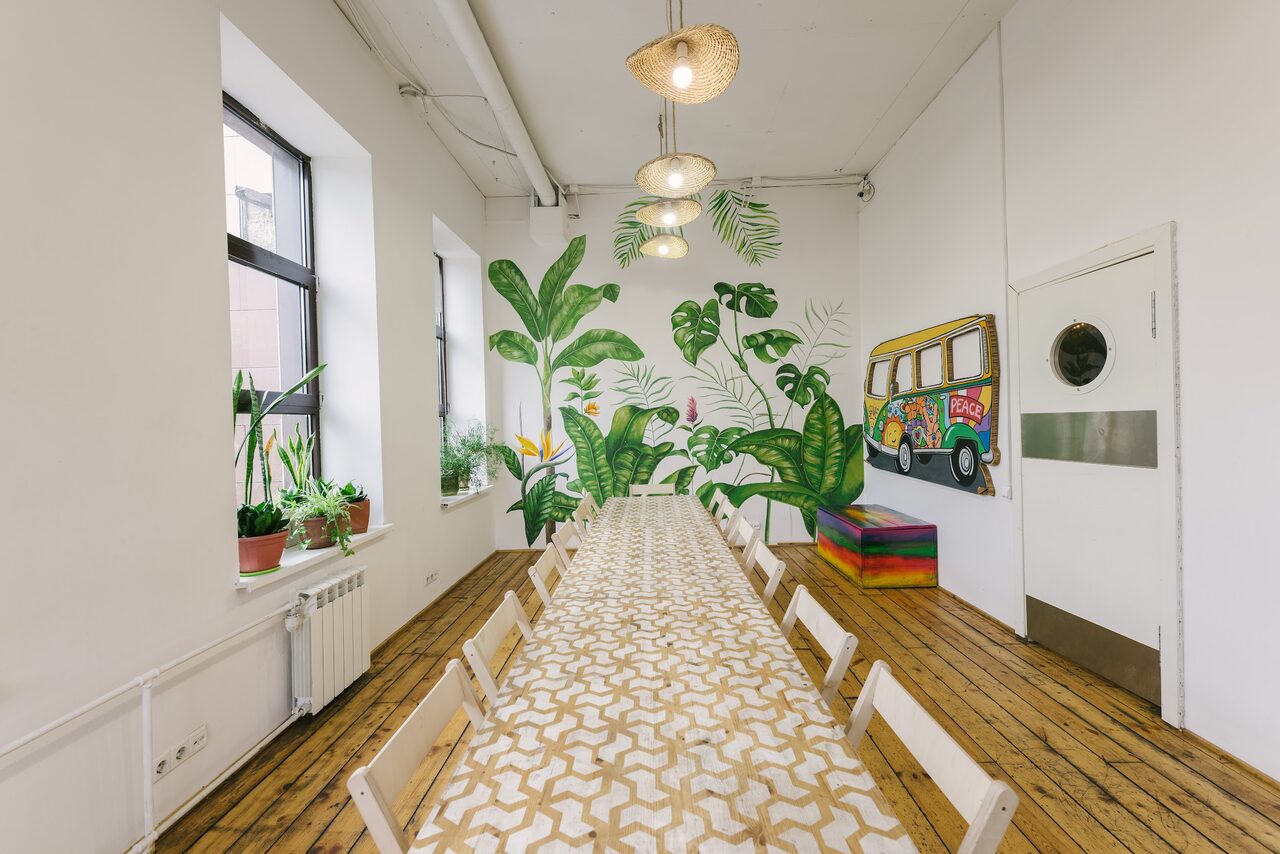 Арендовать Multiroom. Лофт-студия 