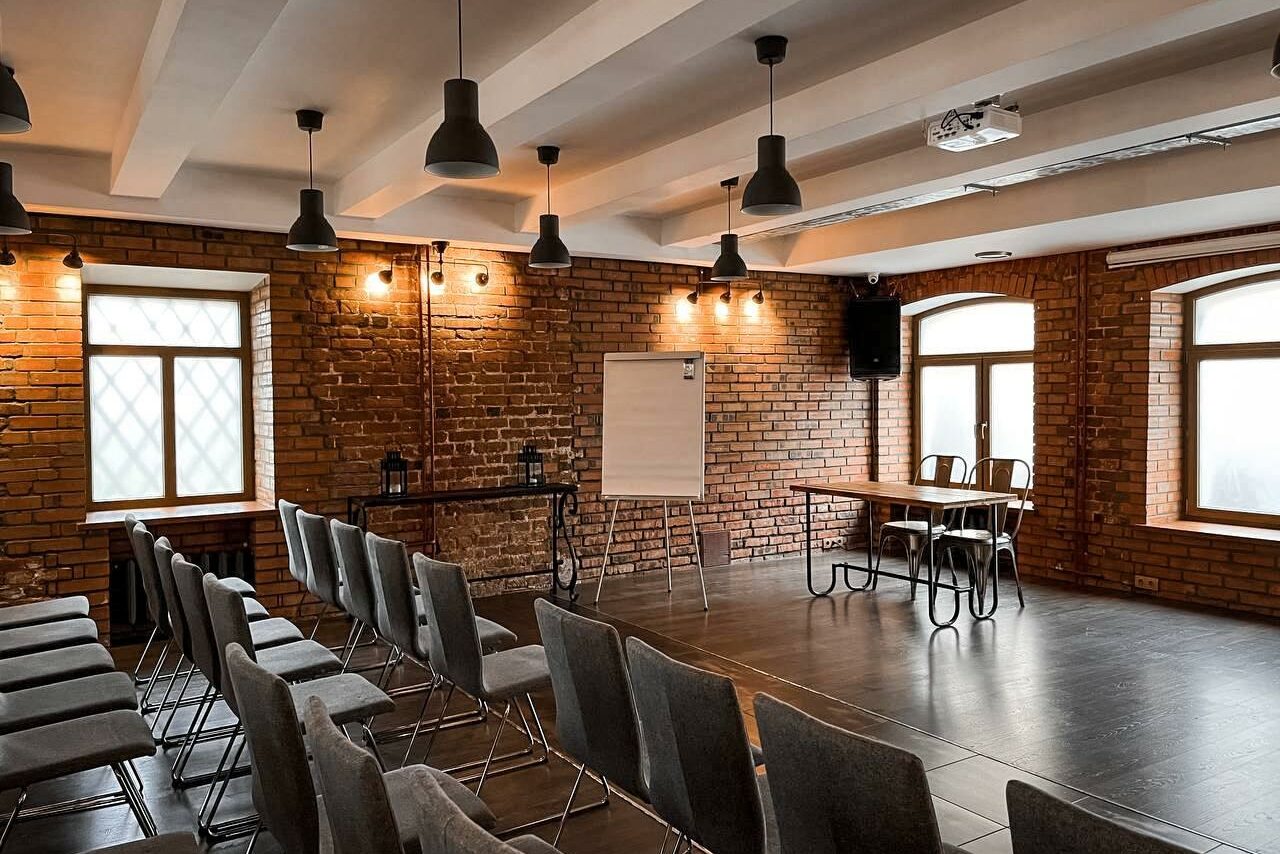 Арендовать Лофт с внутренним двориком