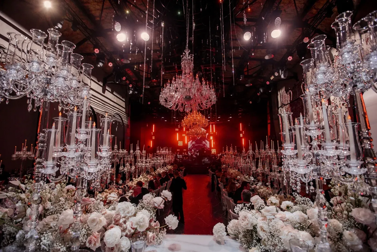 Арендовать LOFT HALL Зал ROCKEFELLER'S HALL на Автозаводской