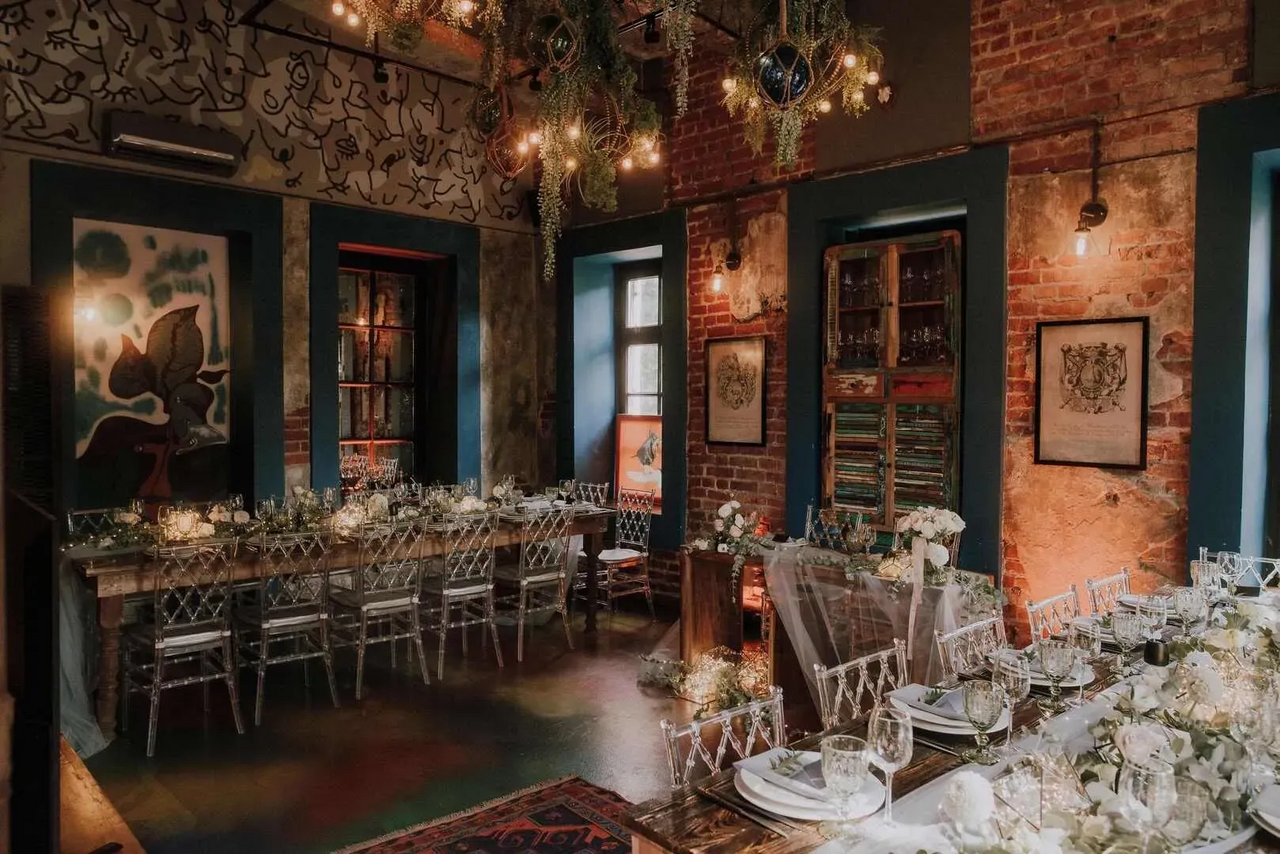 Арендовать LOFT HALL Зал CONTRABANDA на Автозаводской