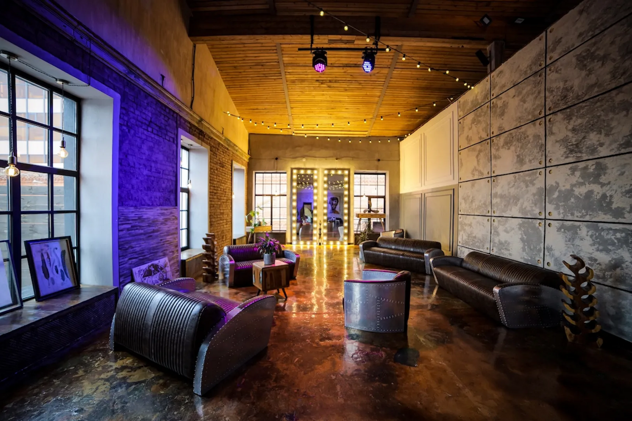 Арендовать LOFT HALL Зал BLADE на Автозаводской