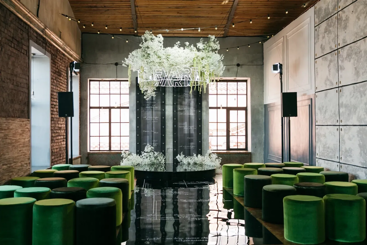 Арендовать LOFT HALL Зал BLADE на Автозаводской