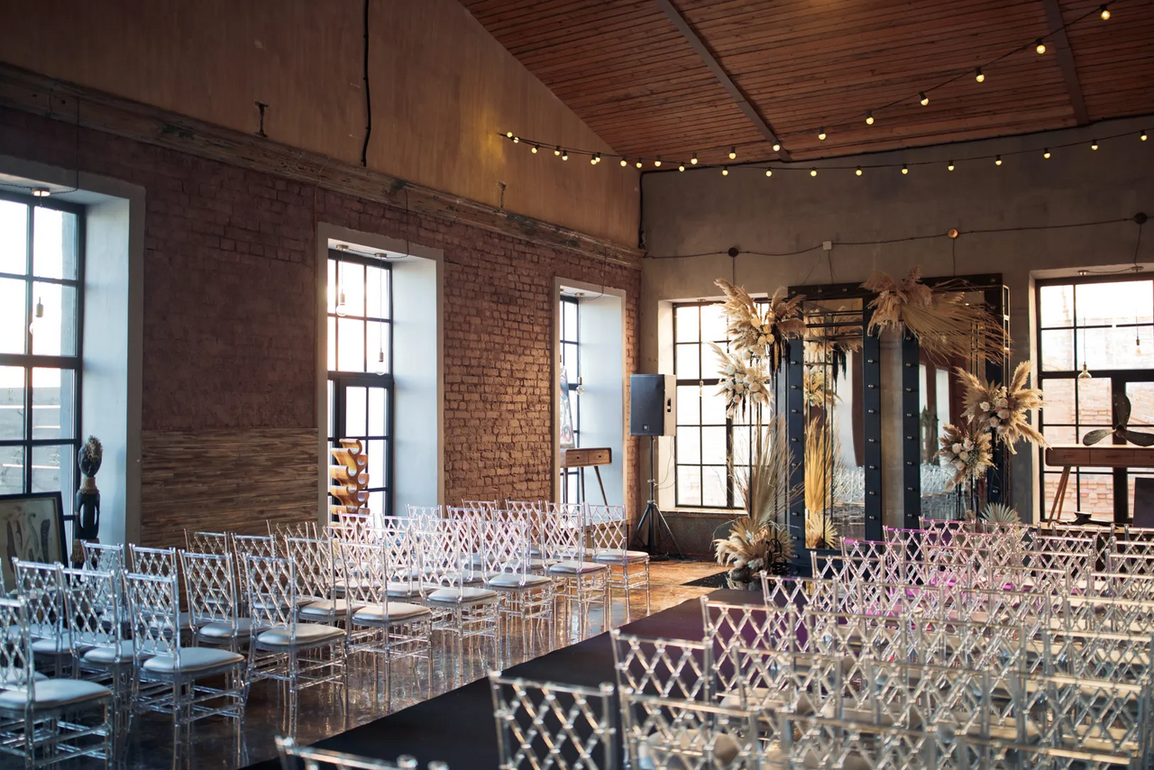 Арендовать LOFT HALL Зал BLADE на Автозаводской