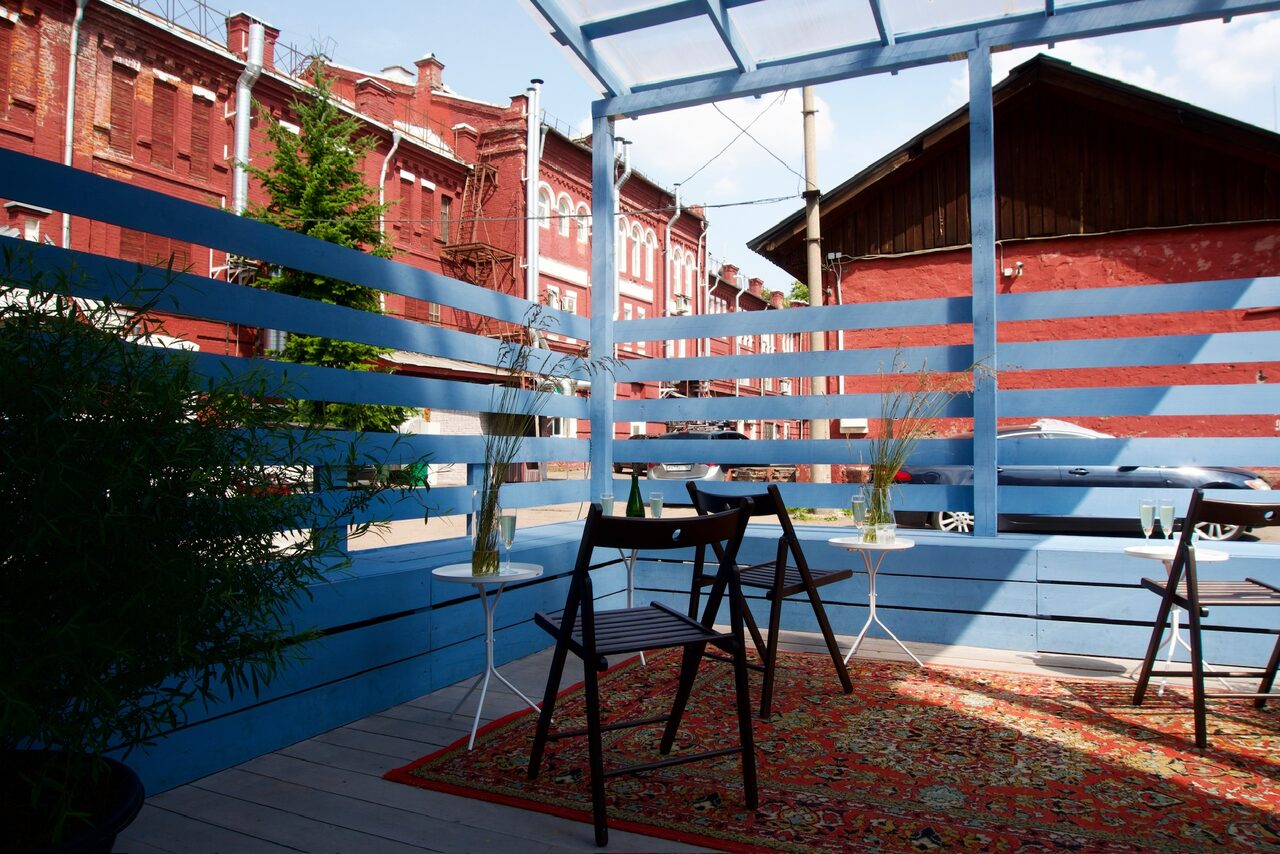 Арендовать Loft with a bar and a separate entrance