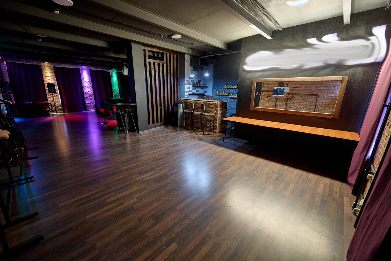 Арендовать Стильное лофт-пространство