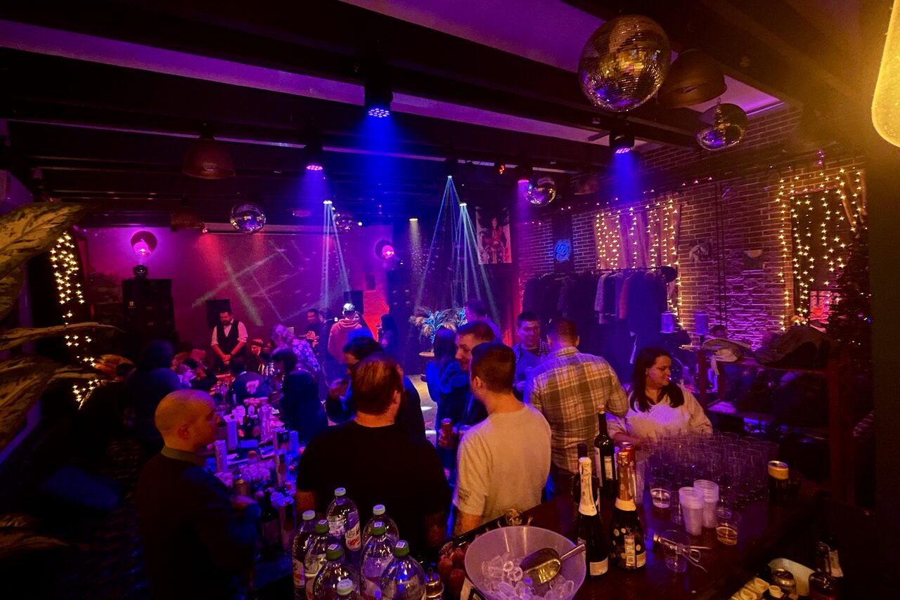 Арендовать Compressor Loft +79670997901 Party with super sound 