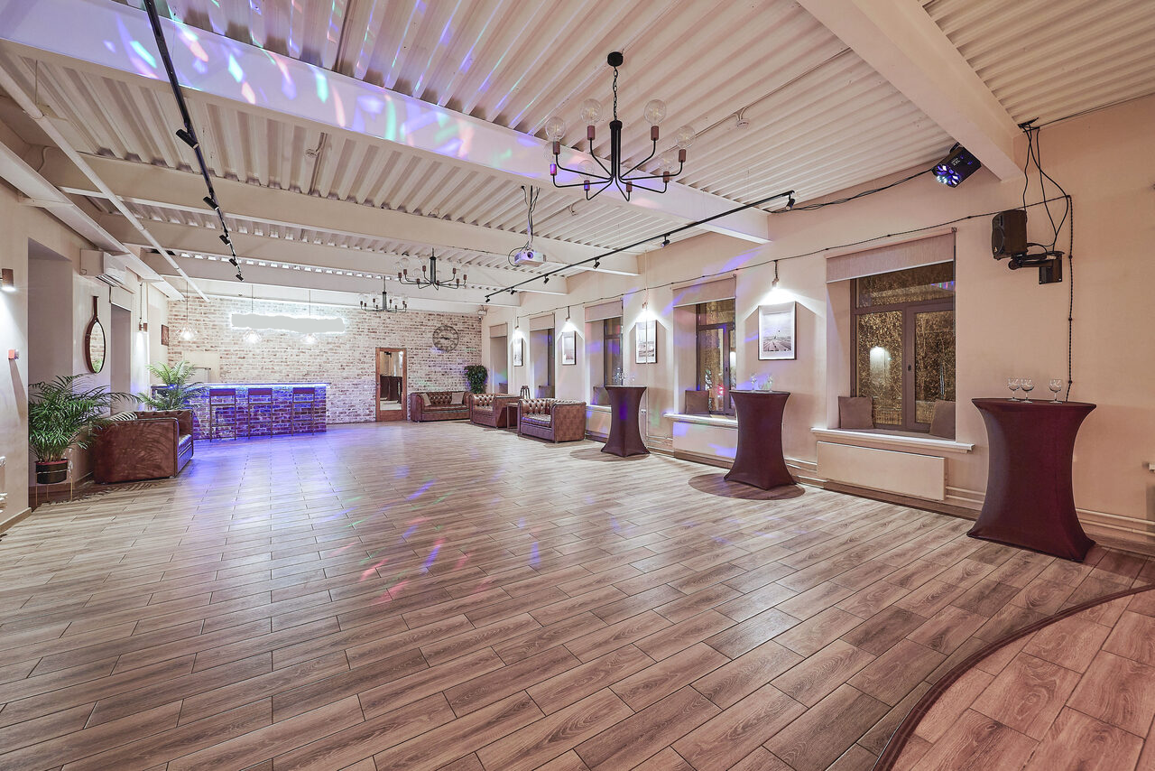 Арендовать Loft Lodge 5. Стильное пространство для мероприятий