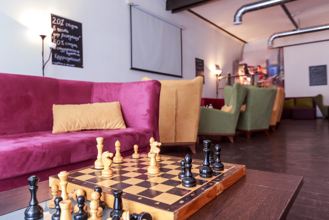 Арендовать Лофт с уютными креслами