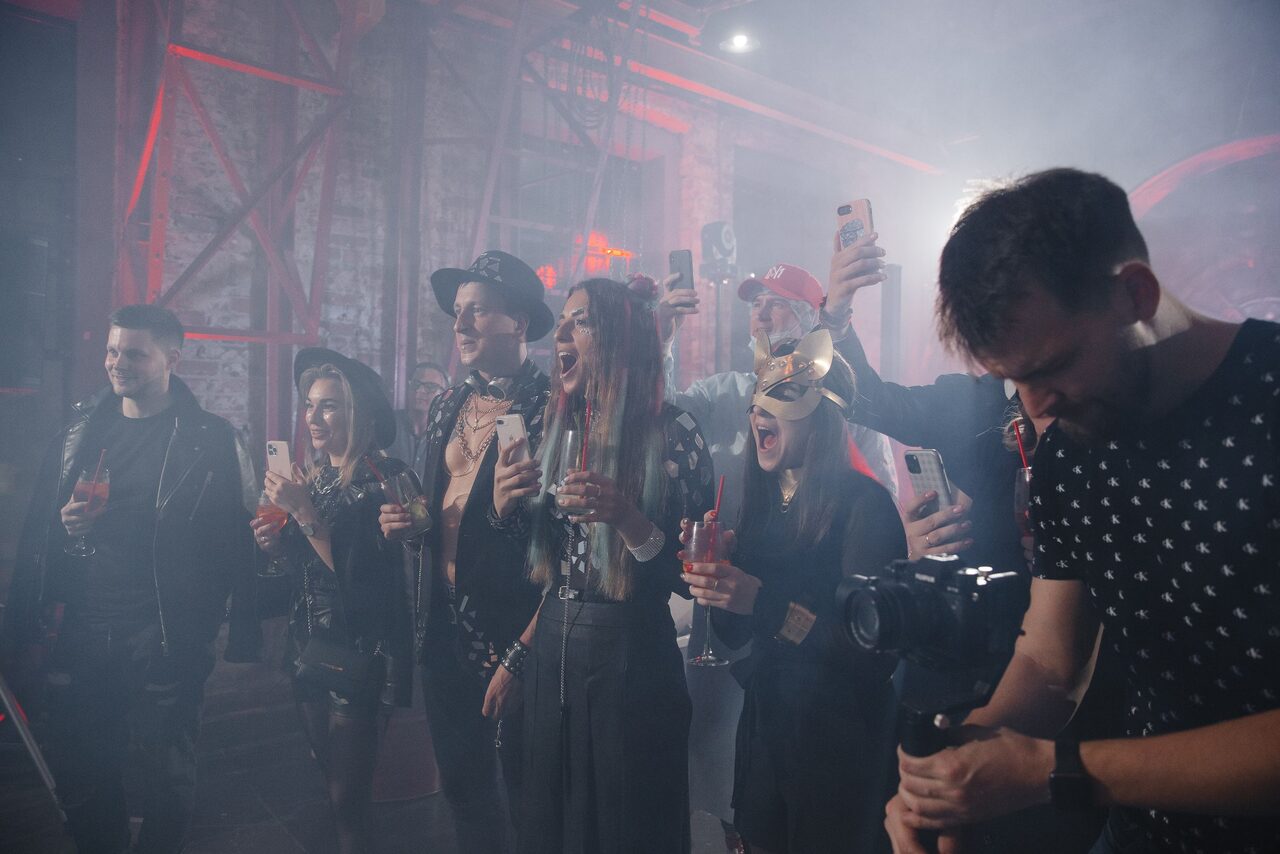 Арендовать Полигон. Фабрика Зал в стиле стимпанк