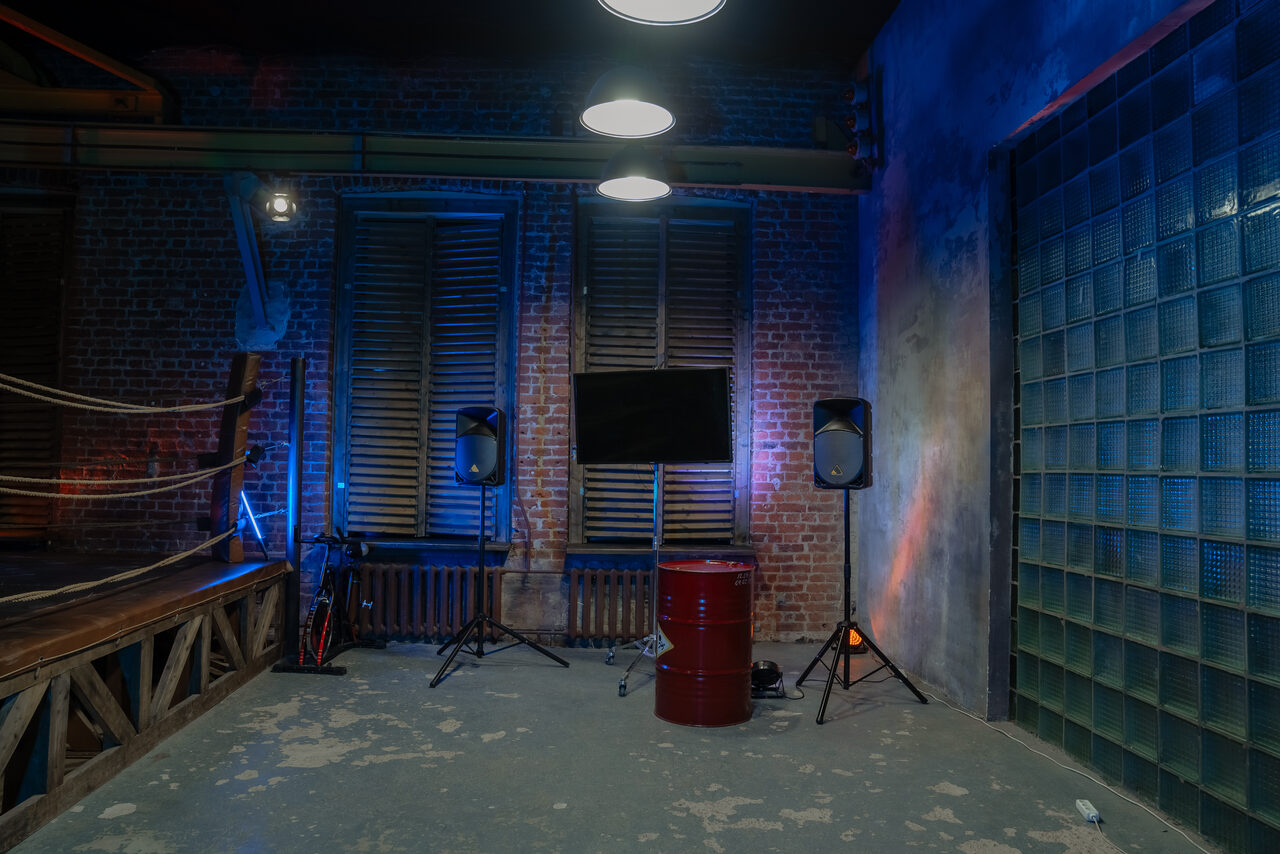 Арендовать Полигон. Ринг Лофт-пространство с рингом