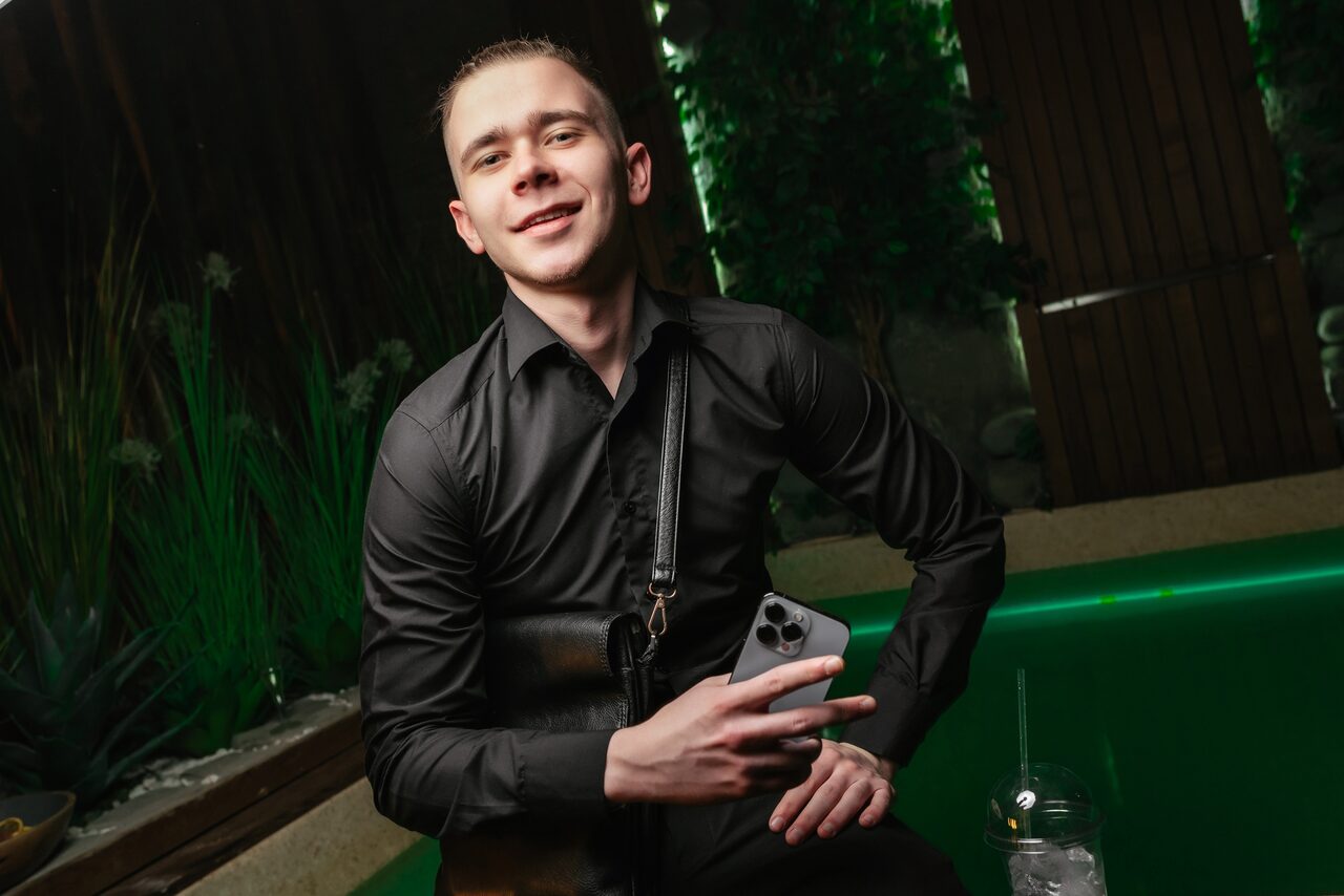 Арендовать Полигон. Бали  Тропический зал