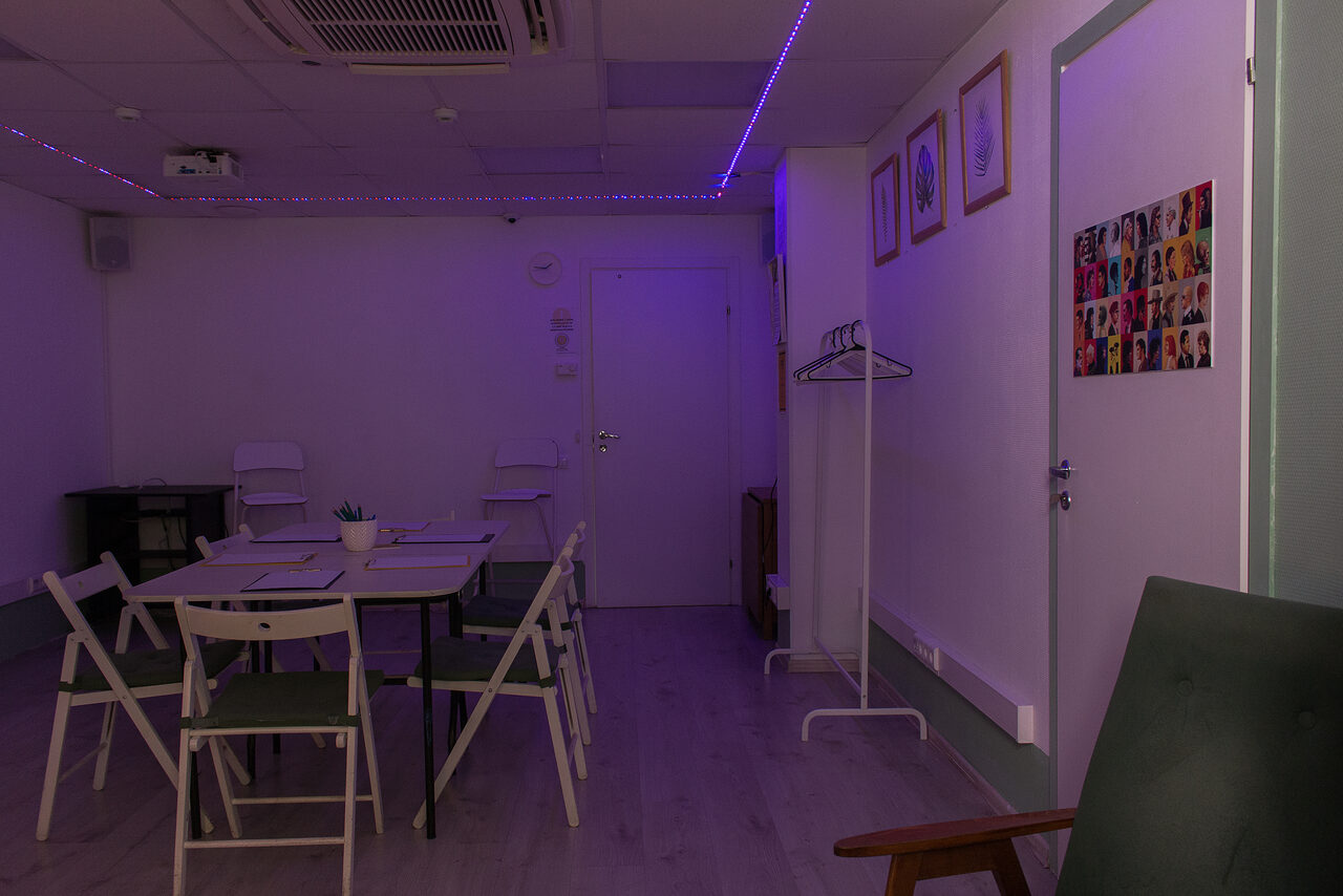 Арендовать Training room in light colors 