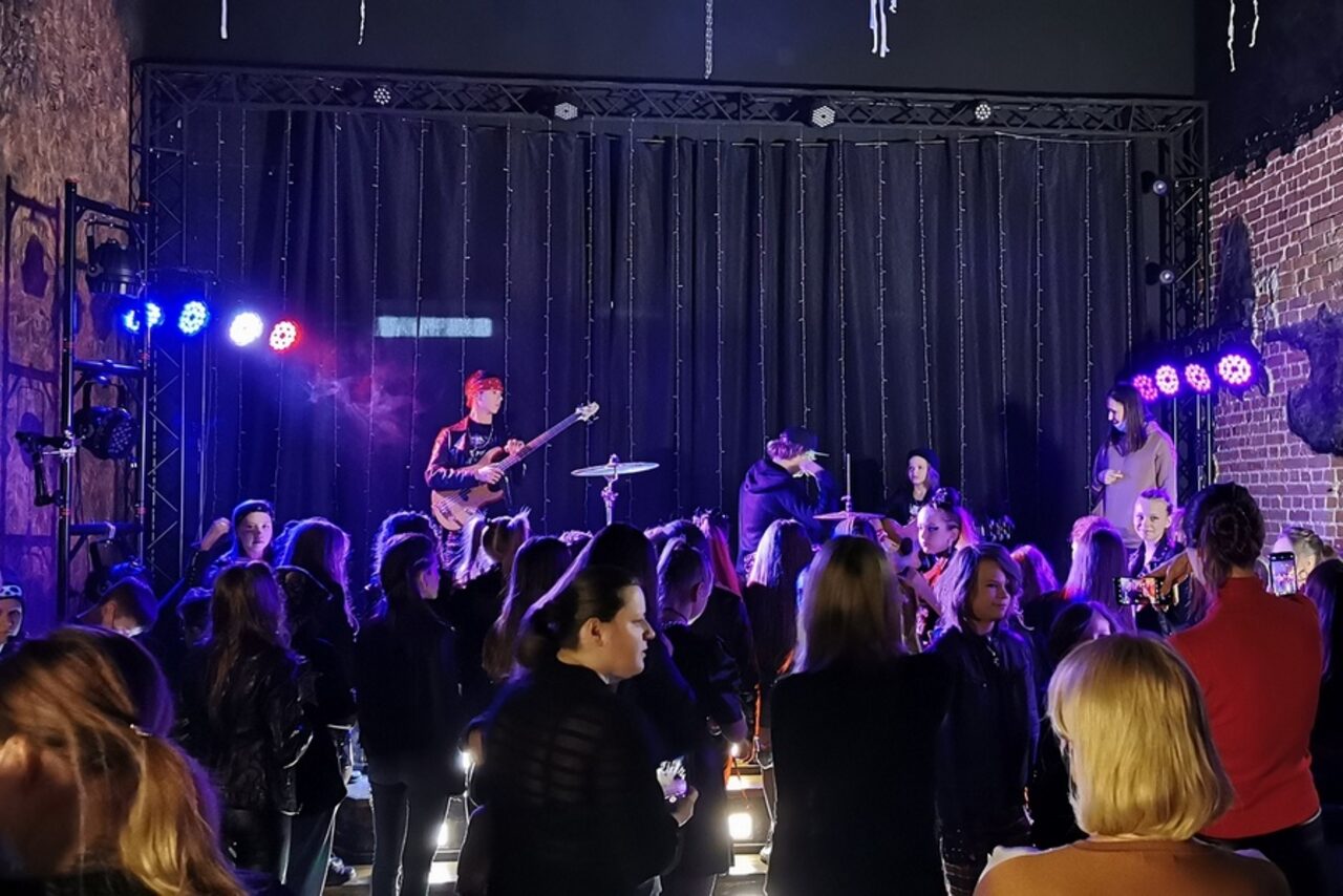 Арендовать Graf-Studio. Многофункциональное пространство со сценой