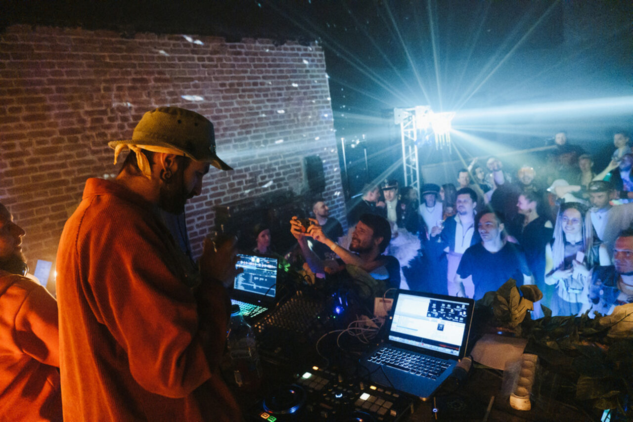 Арендовать Graf-Studio. Многофункциональное пространство со сценой