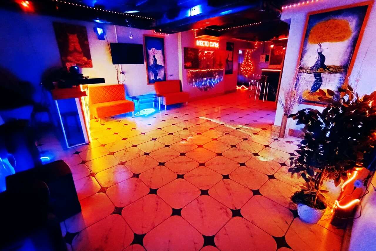 Арендовать Loft space with virtual reality