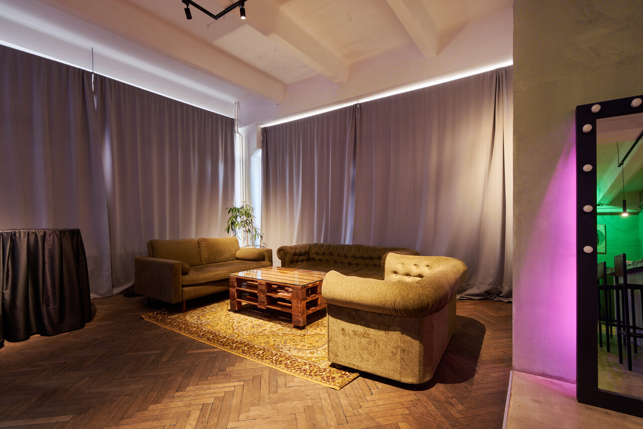 Арендовать MocLoft