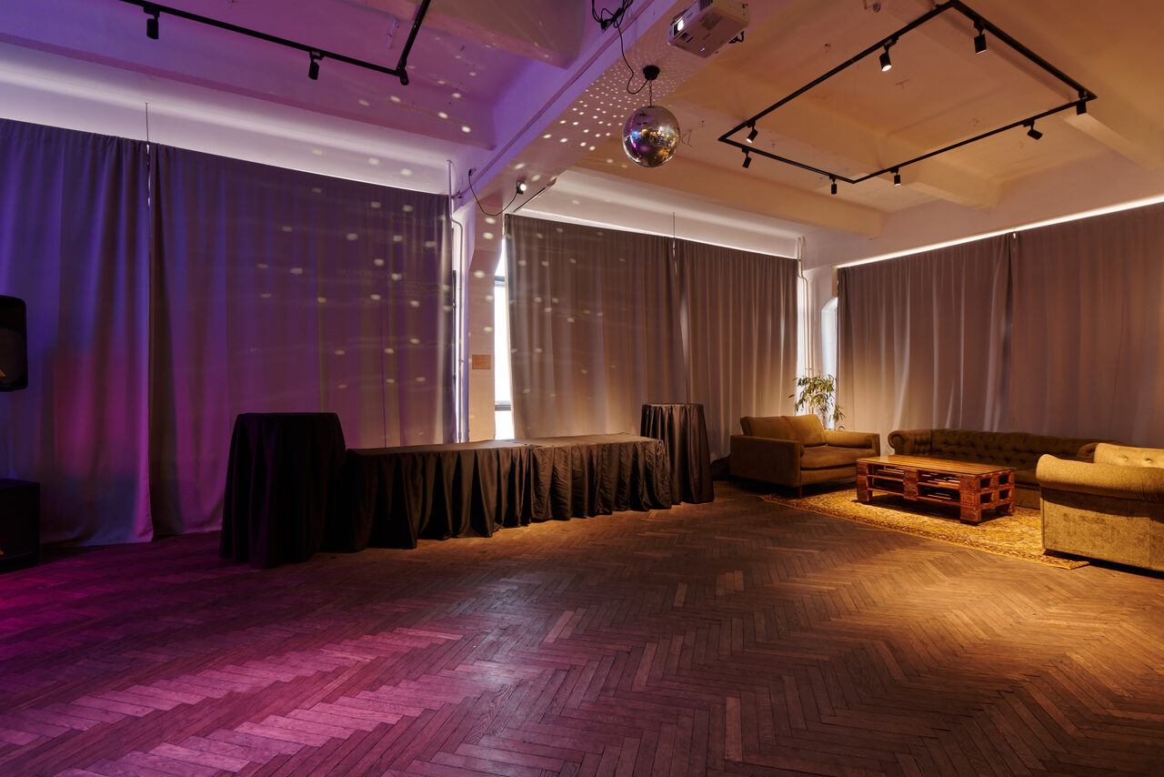 Арендовать MocLoft