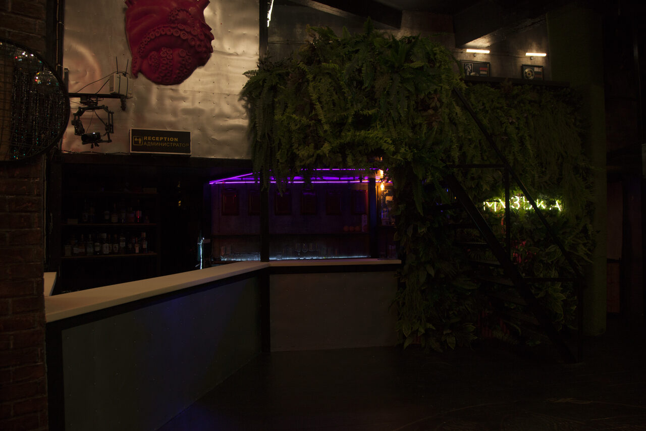 Арендовать Двухэтажный лофт со студией звукозаписи