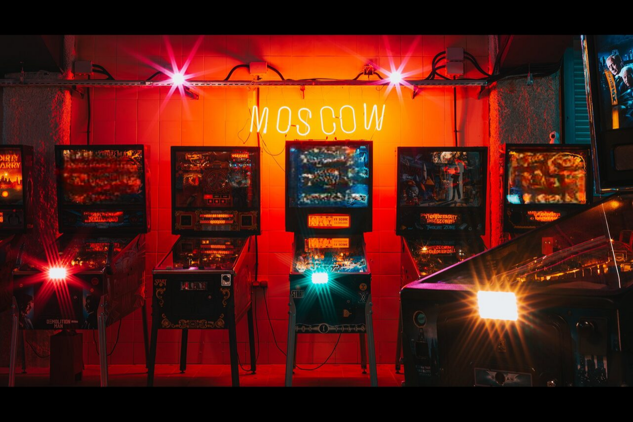 Арендовать Interactive playground with slot machines