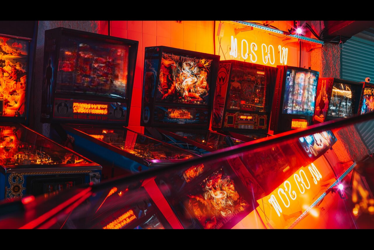 Арендовать Interactive playground with slot machines