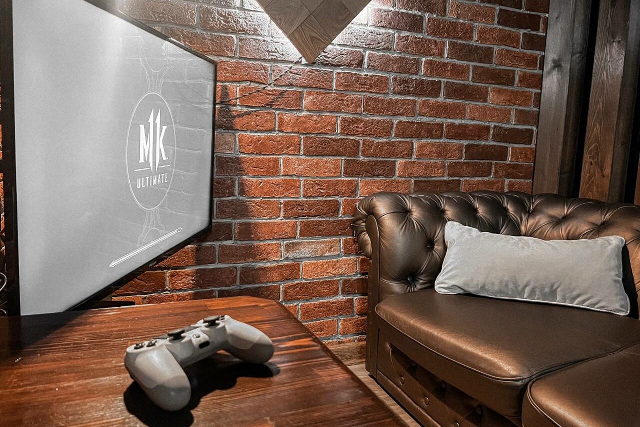 Арендовать Cosa Nostra. Лофт с караоке и приставками