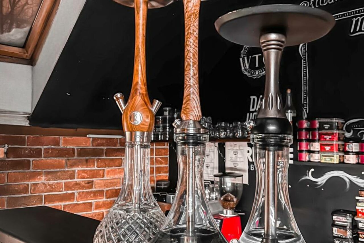 Арендовать Cosa Nostra. Лофт с караоке и приставками