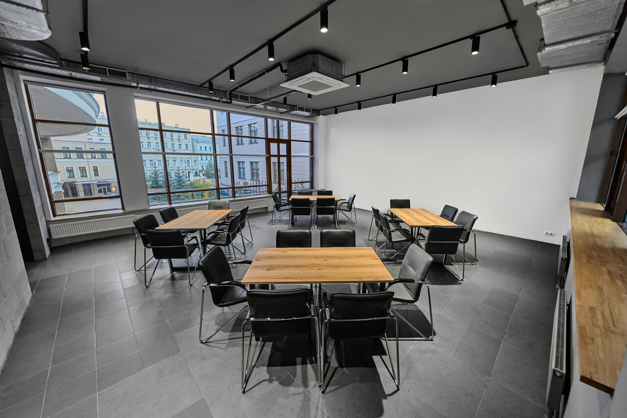 Арендовать Конференц-зал в лофте в центре Москвы