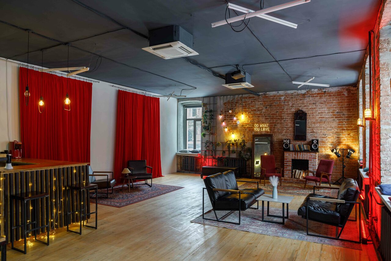 Арендовать Citrus Hall. Grapefruit в старинном особняке 19 века