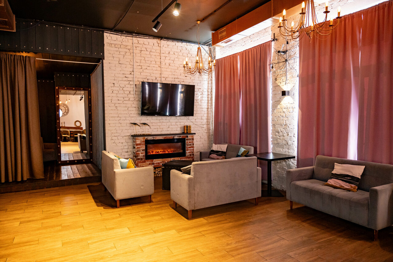 Арендовать Авторский лофт с танц-полом