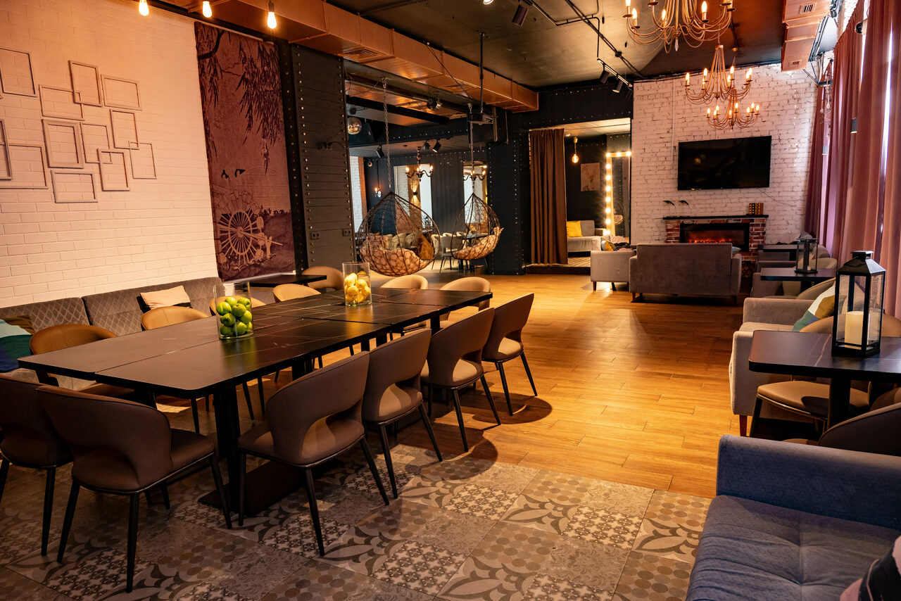 Арендовать Авторский лофт с танц-полом