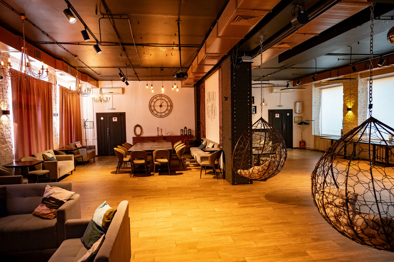 Арендовать Авторский лофт с танц-полом