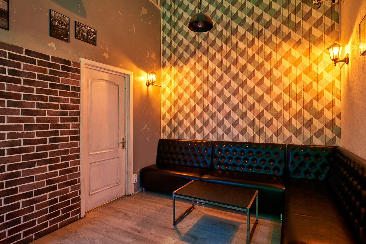 Арендовать Компас. Белый лофт