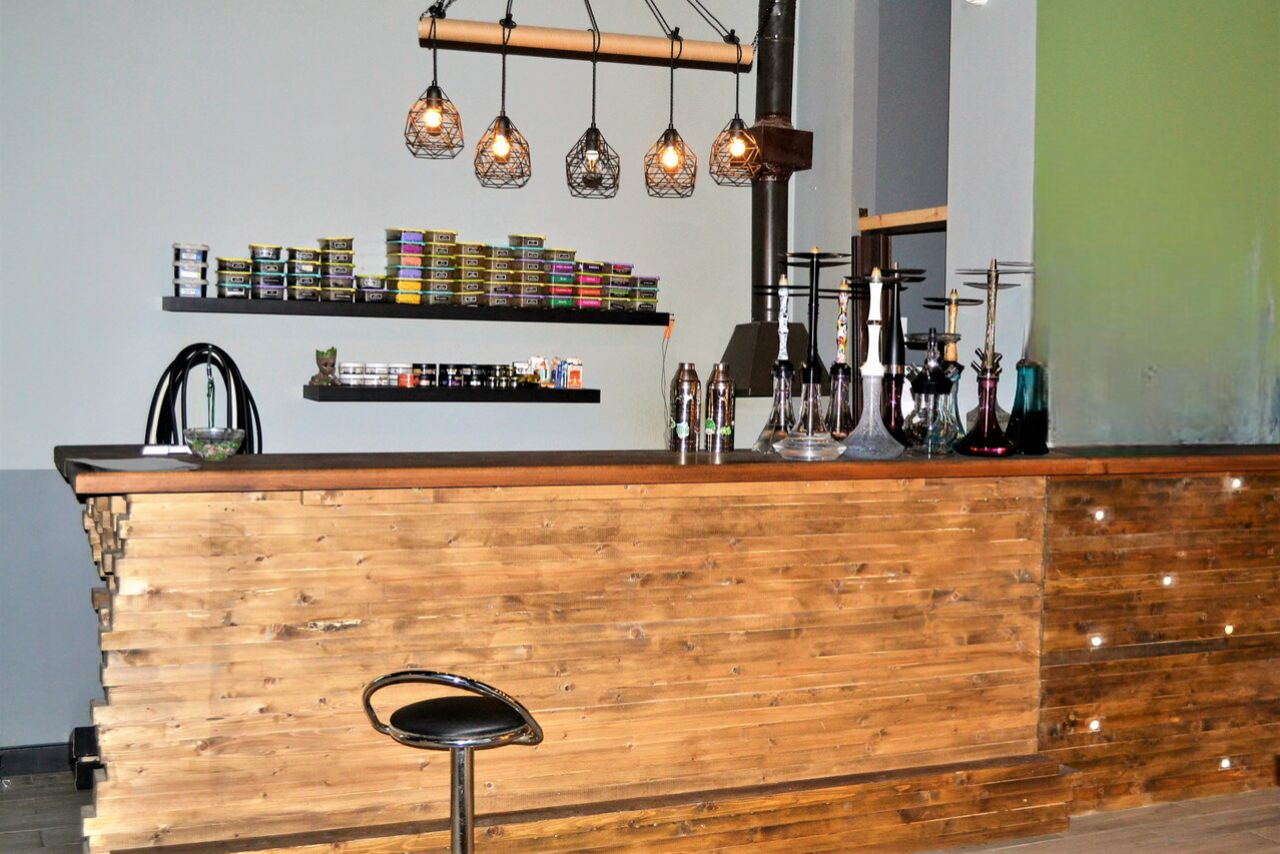 Арендовать Лофт-кальянная с игровыми приставками