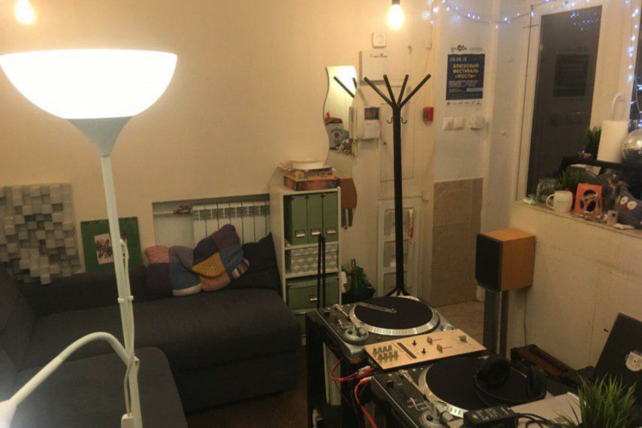 Арендовать Лофт для репетиций с музыкальными инструментами