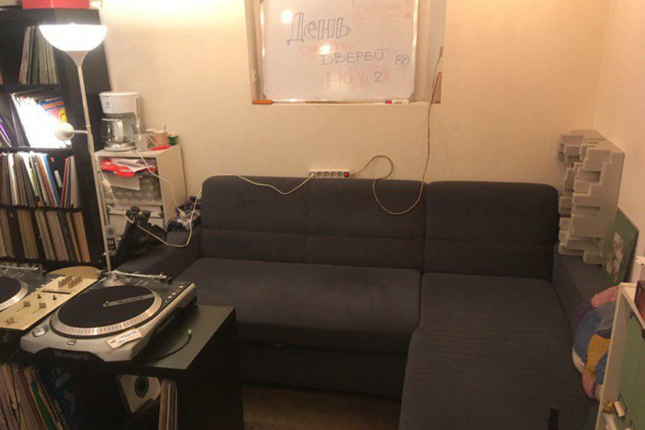 Арендовать Лофт для репетиций с музыкальными инструментами