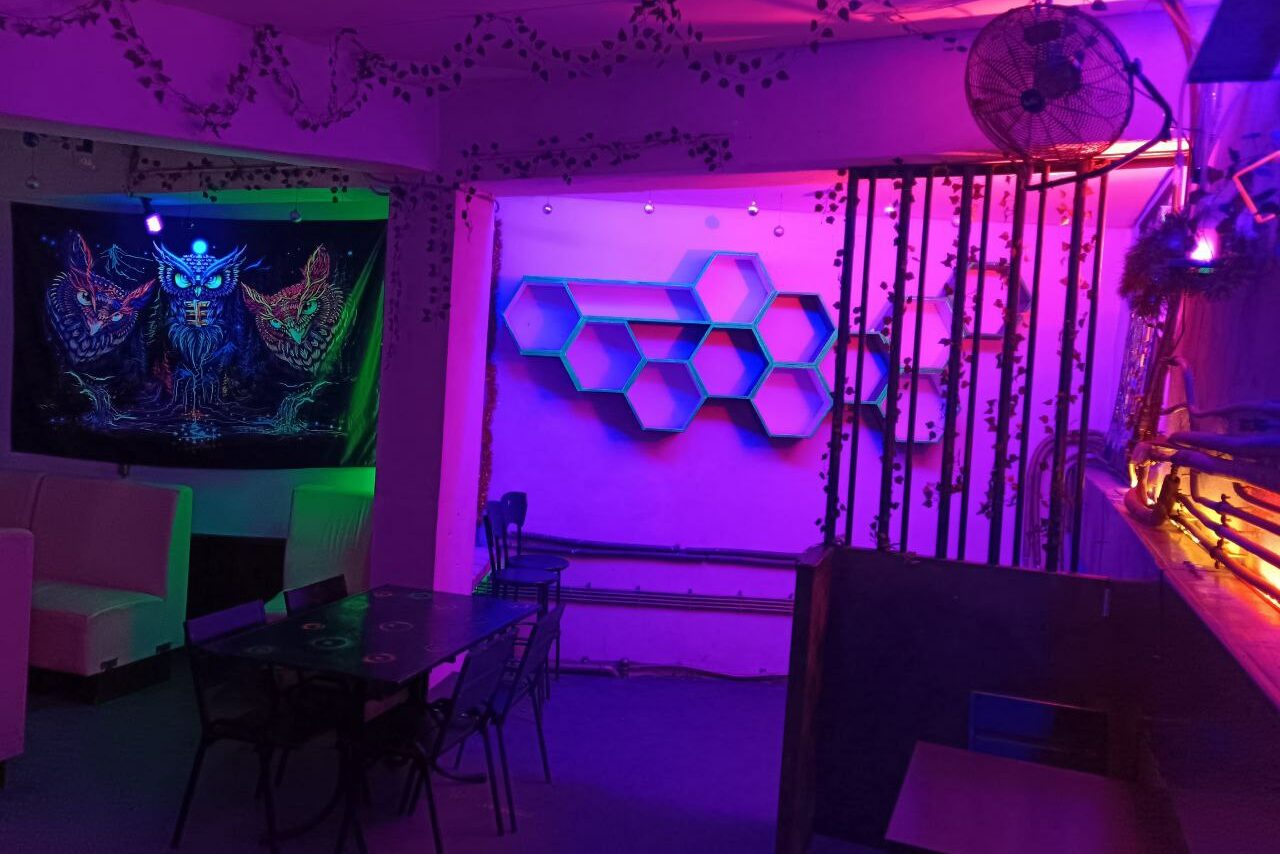 Арендовать Двухъярусный лофт с ярким дизайном