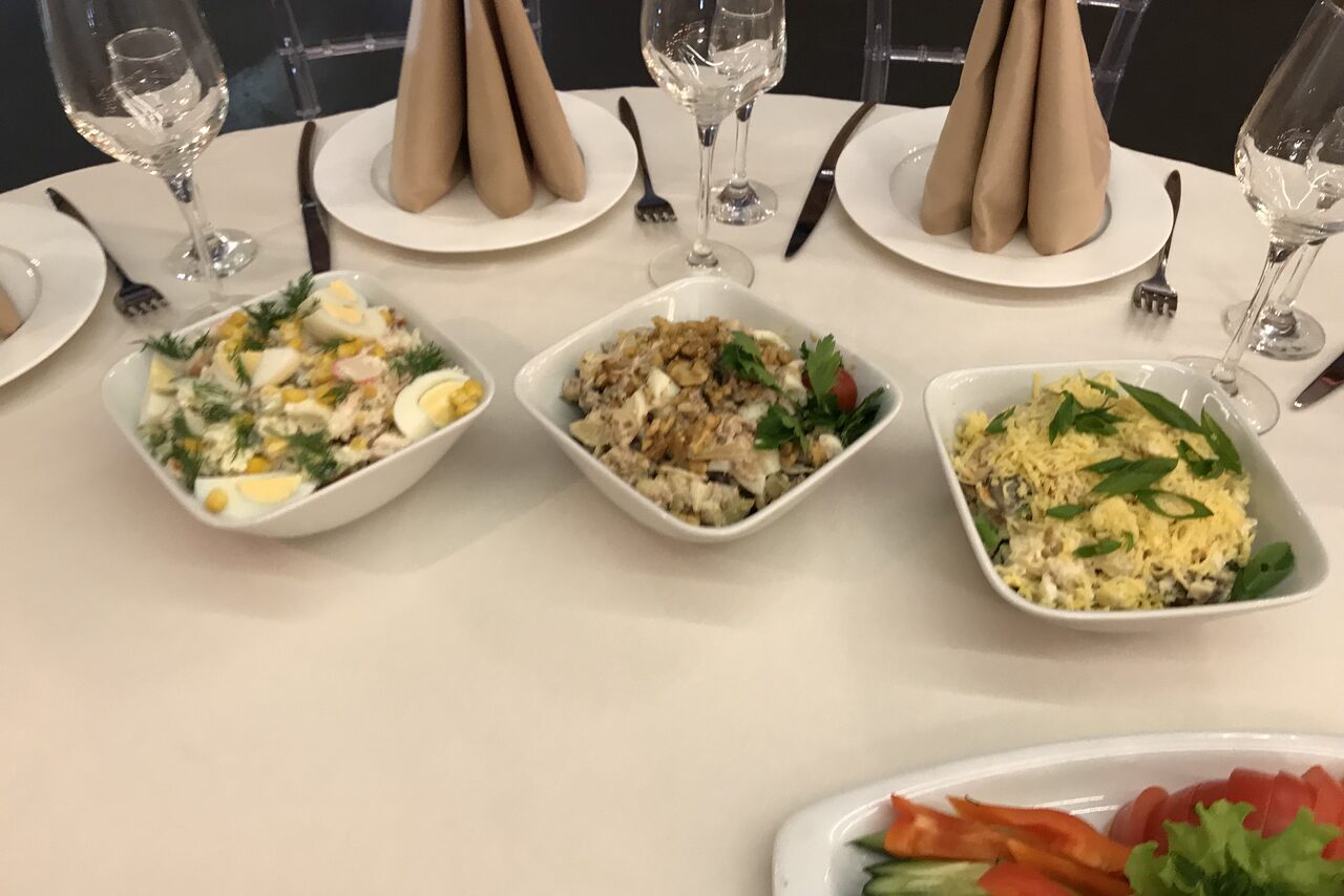 Арендовать Хаянис Холл