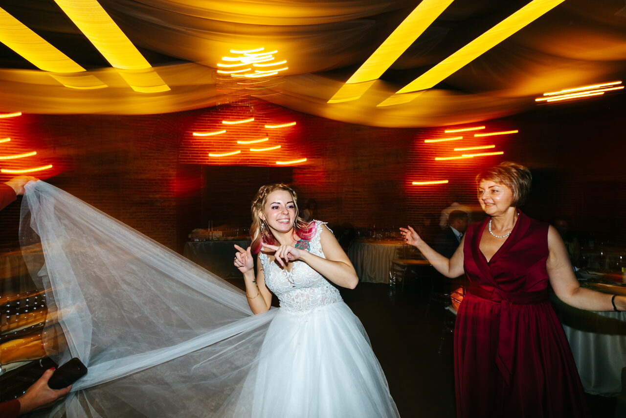 Арендовать Хаянис Холл